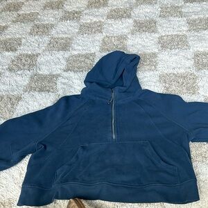 Lululemon scuba cropped hoodie